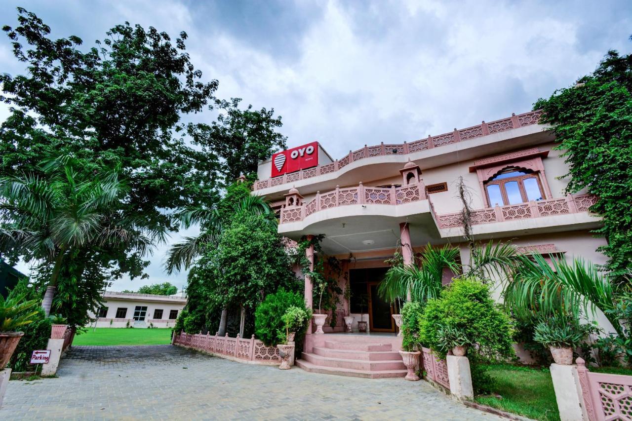 Ranthambhore Vilas Hotell Sawai Madhopur Exteriör bild