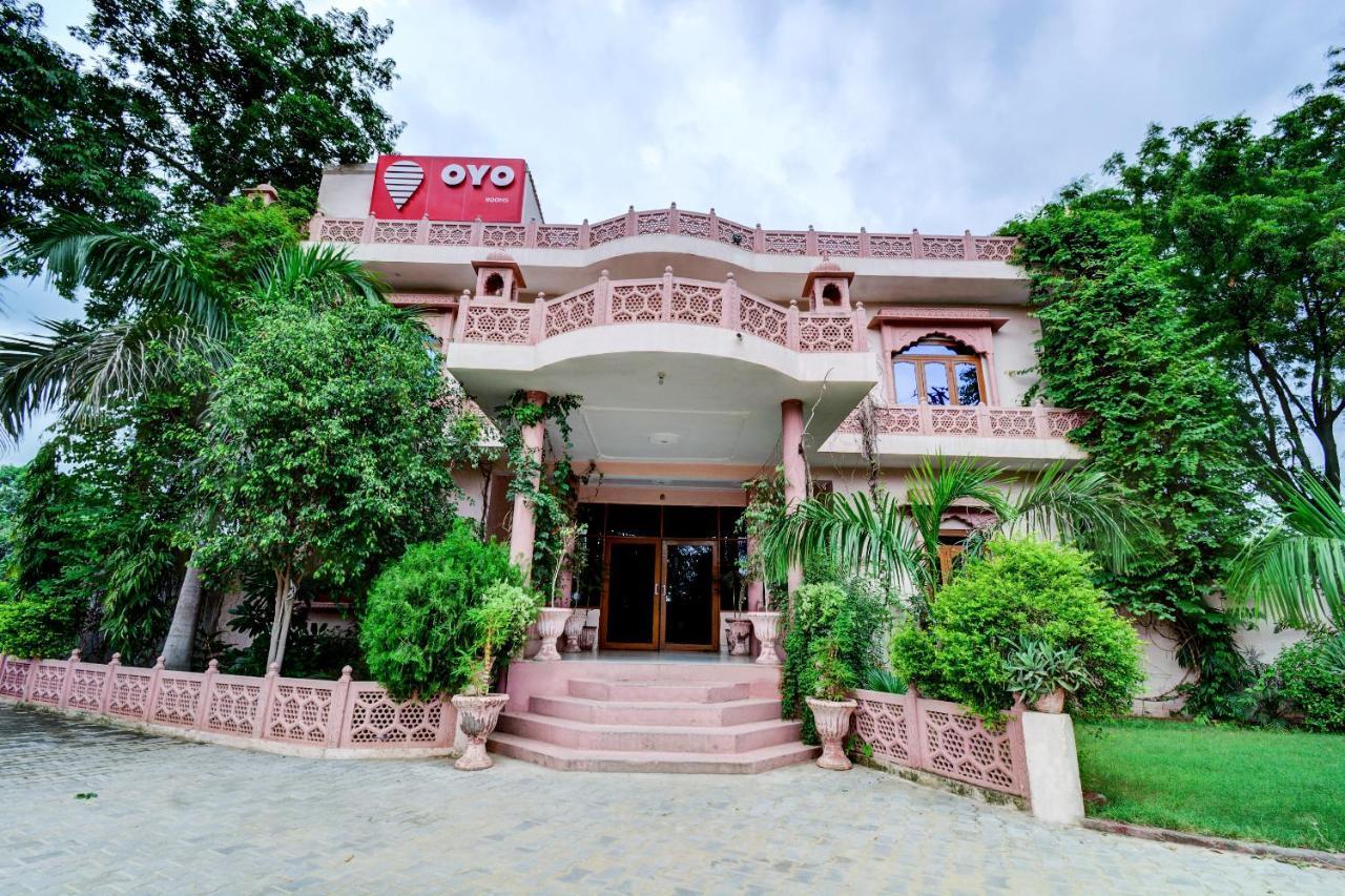Ranthambhore Vilas Hotell Sawai Madhopur Exteriör bild